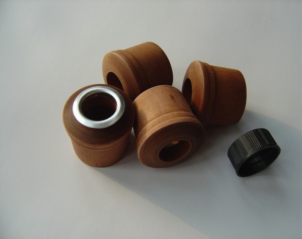 Custom stained wooden diffuser caps with ferrule, designed for manufacturers and high-volume production runs.